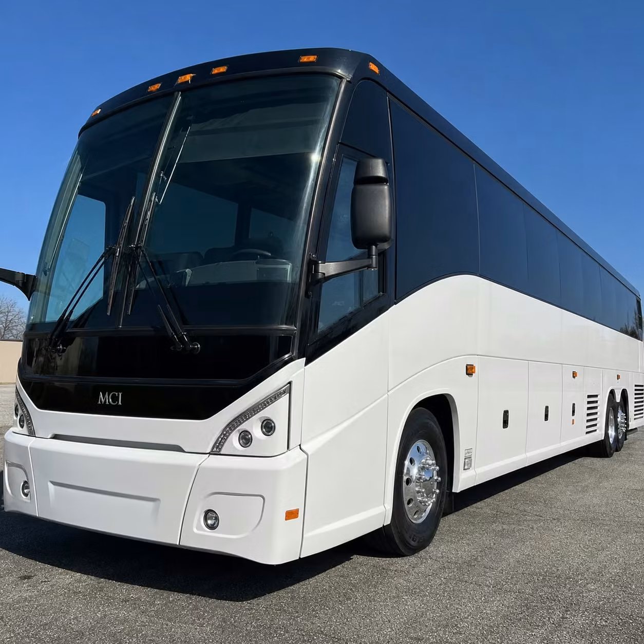 corporate groups and convention travelers departing clarksville love this option