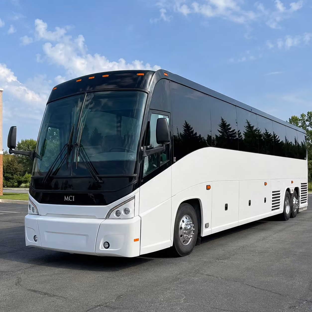 long distance transportation in clarksville and all the surrounding areas
