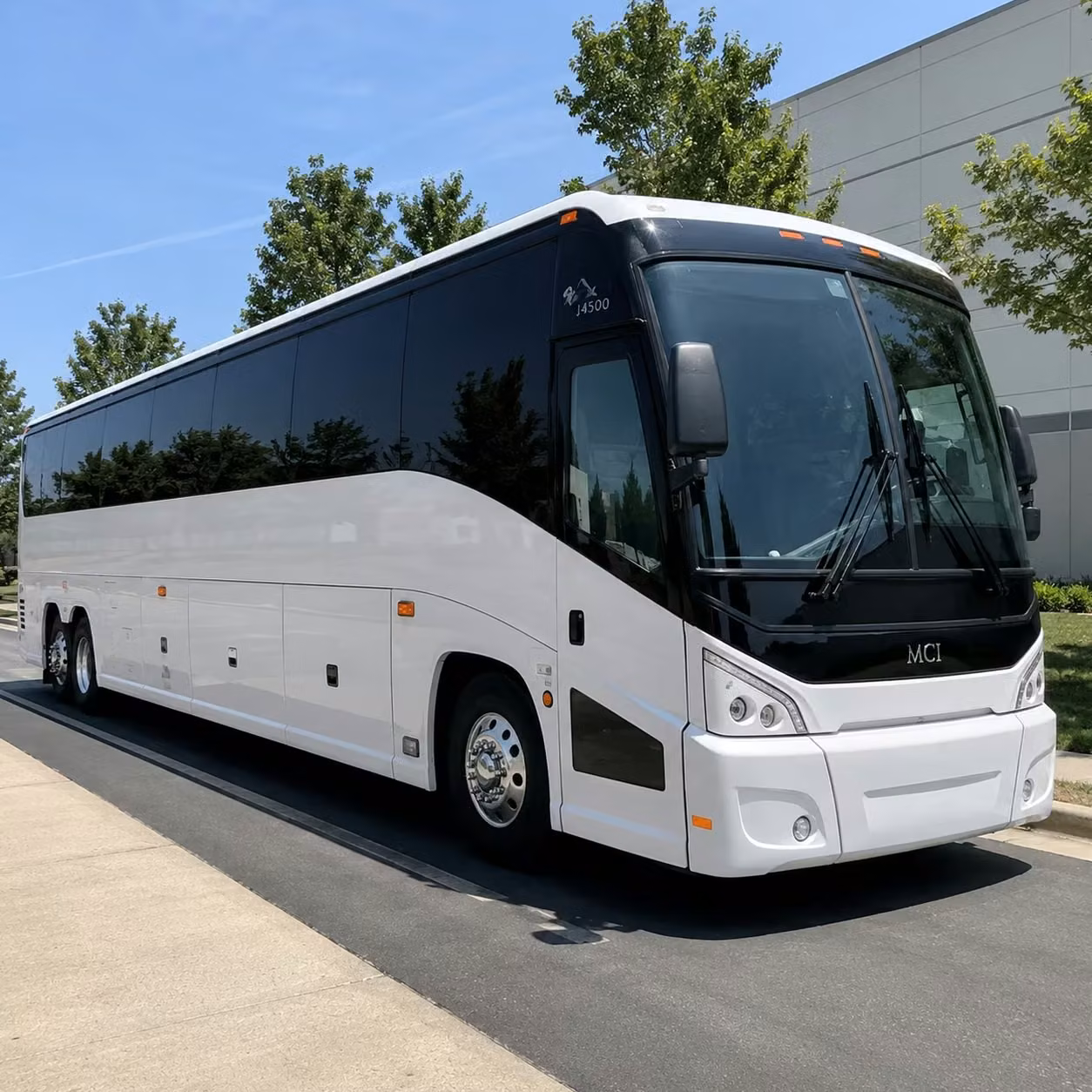 shuttle services for sunday worship and weekly church events in clarksville